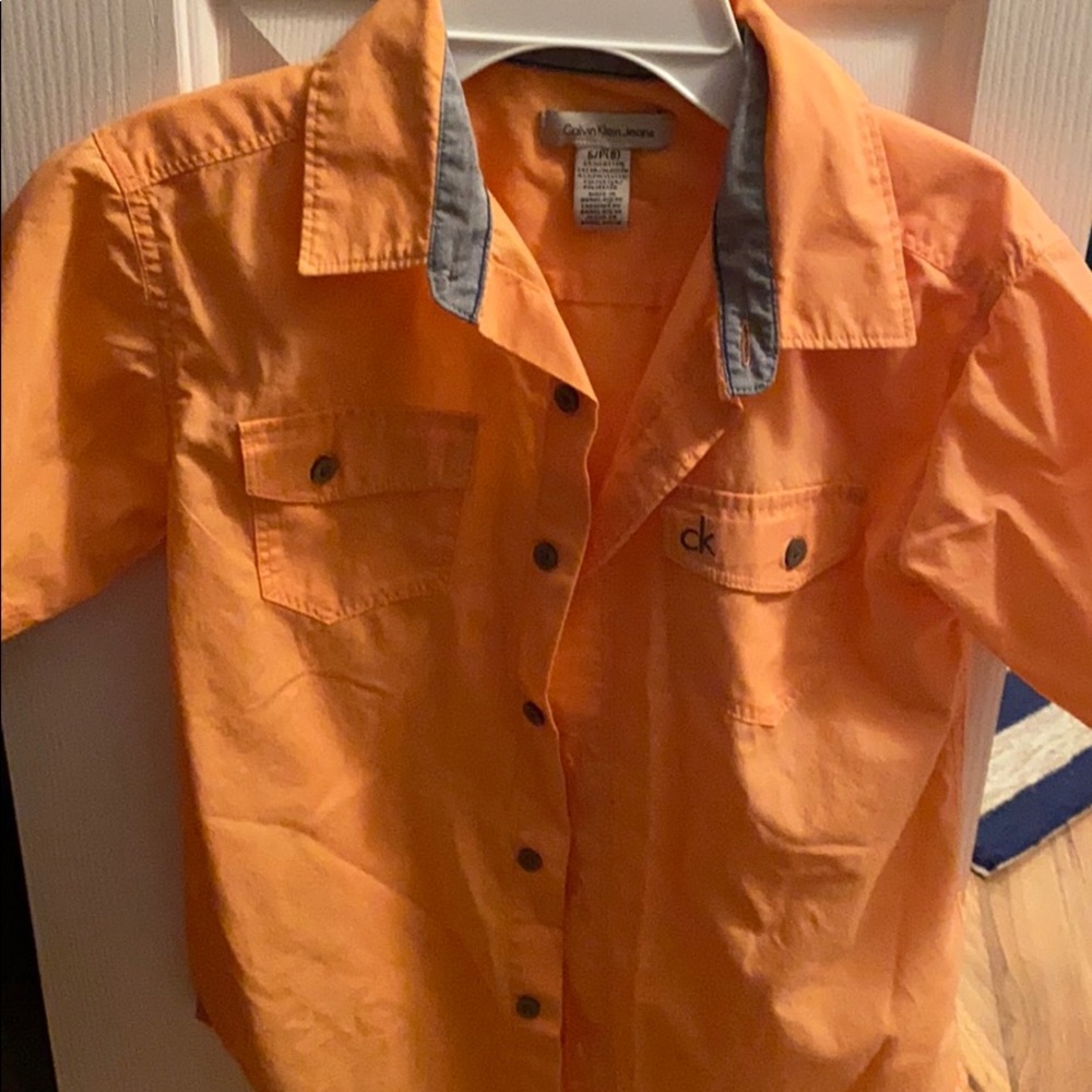Boys button down short sleeve shirt